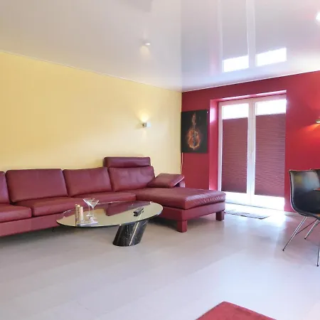 Apartman Holidayflair Wifi 4 Pers Balkon Stylisch In Der